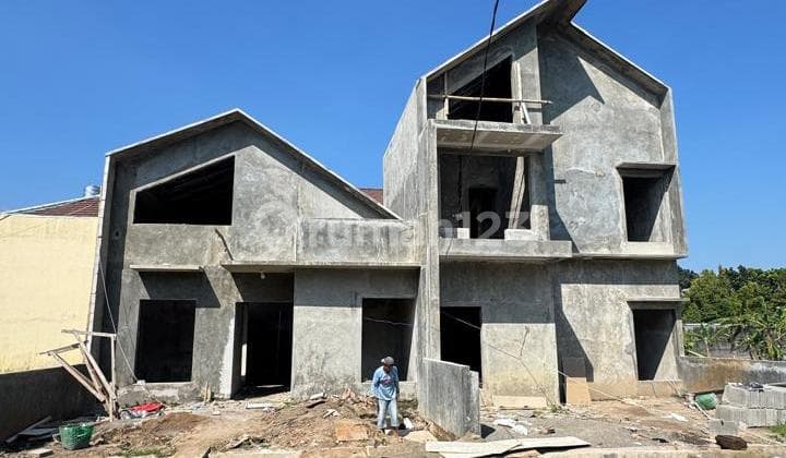 Scandinavian Type House 3 Minutes from Sleman City Hall