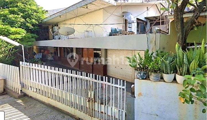 Rumah Dua Lantai Asri Siap Huni Dijual Murah Via Lelang.