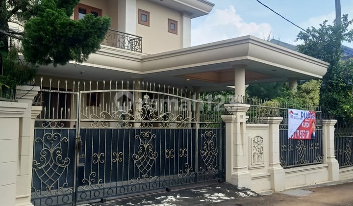 Rumah Lux di Komplek Perumahan one Gate nyaman Asri Villa