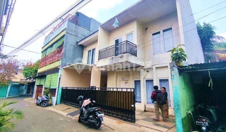 Rumah Dua Lantai Asri Siap Huni di Jual Murah Via Lelang.