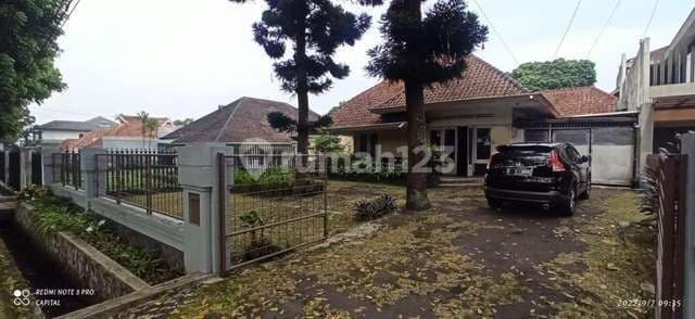 RUMAH BELANDA DI CIPAGANTI BANDUNG MURAH