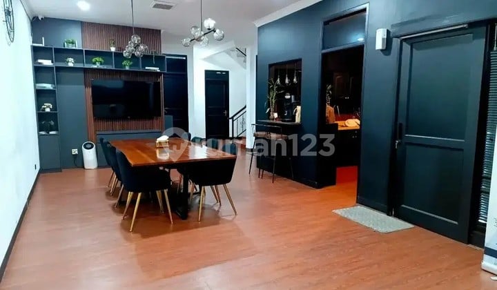 Rumah Bagus Dekat Jl Riau Bandung Kota Bandung SHM