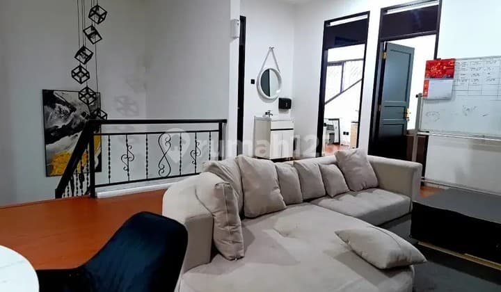 Rumah Bagus Dekat Jl Riau Bandung Kota Bandung SHM