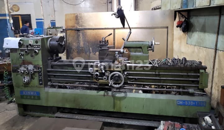 Dijual cepat Bengkel bubut strategis dan untung di Cengkareng