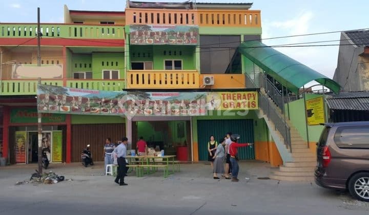 Dijual cepat Ruko 3 lantai ramai di Jl. Prambanan Raya, Cibodas