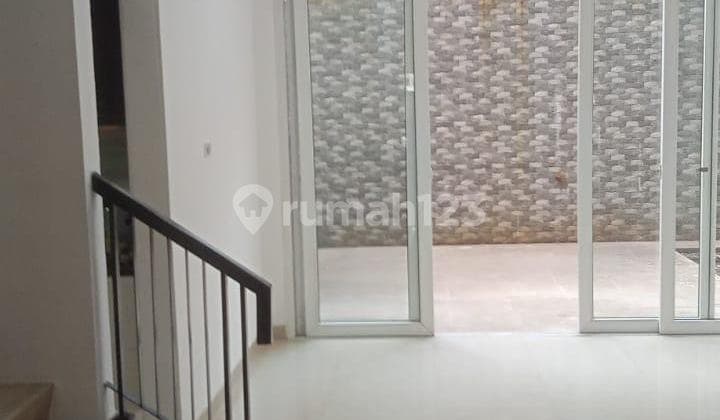 Rumah Luas Mewah Di Golf Lake Residence, Atlantic City Di Kapuk