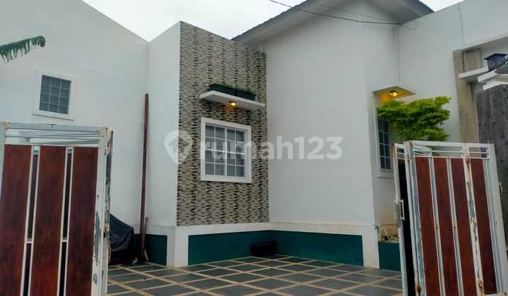 Dijual Cepat Rumah Luas Dengan Kolam Renang Di Rajeg, Kab. Tangerang