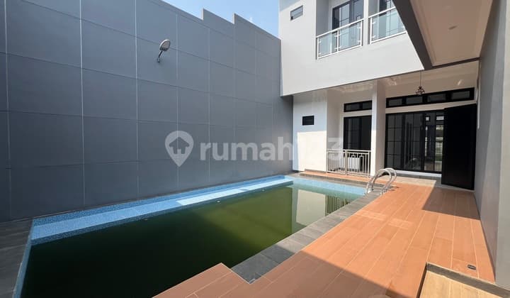 Bagus Baru Bangun Ada Kolam Renang Rumah Berpagar Dekat Pasar Dekat Toll Di Bsd Tangsel