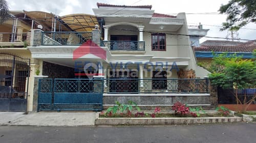 For sale: Special 5-bedroom house in SoeHat area.