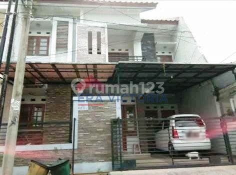 Rumah SHM Bagus Sekali Plus Kitchen Set di Tidar
