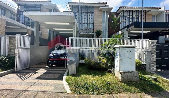 Dijual rumah minimalis 2 lantai di VPT dekat Elpico Tidar