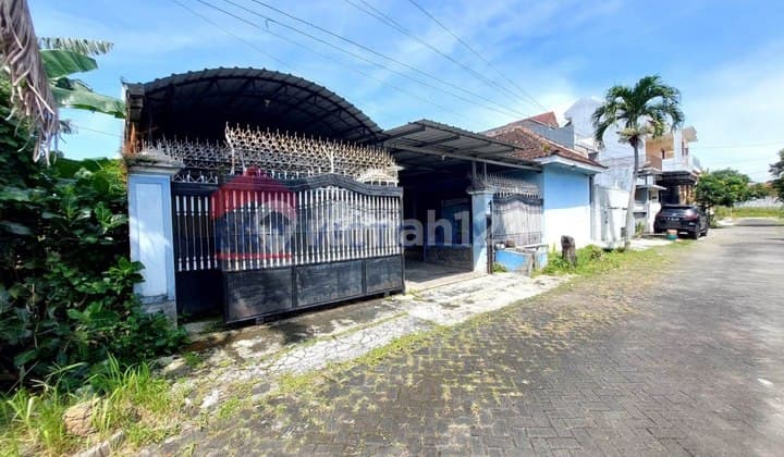Rumah Malang Kota bisa untuk Kos Lokasi Dekat Kampus dan Kantor