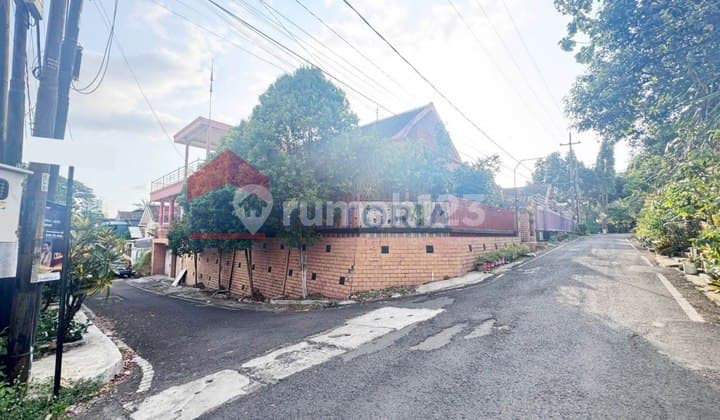Rumah di Klojen Malang Kota Dekat Sekolahan Lokasi Strategis