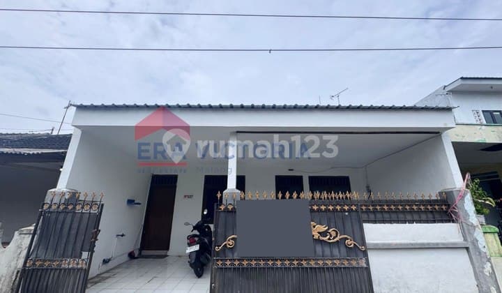 Rumah Dekat Pintu Tol Malang Kota dan Pusat Perbelanjaan