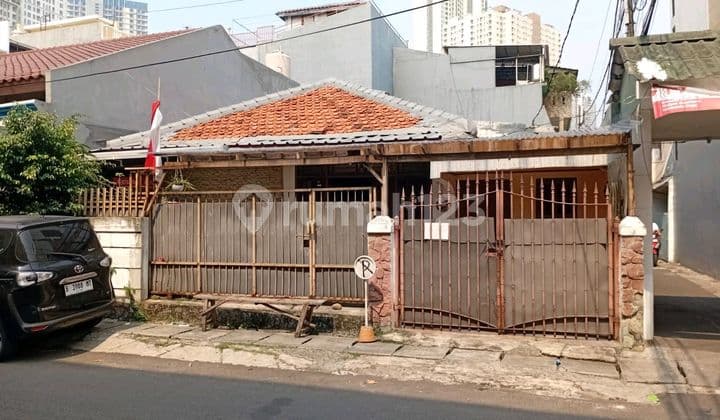 Dijual Murah Hitung Tanah di Pinggir Jalan Tanjung Duren Jakbar