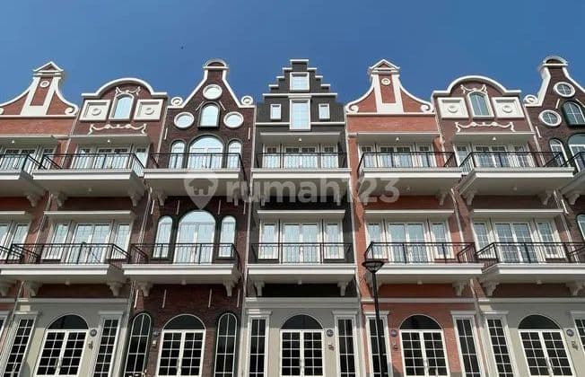 Ruko Ebony Pik2, Uk 4,5X15 (3 Lantai) Termurah Ready