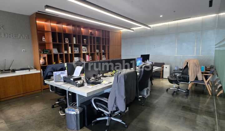 Office Gold Coast Luas 200m Full Furnish, Siap Pakai Sea View