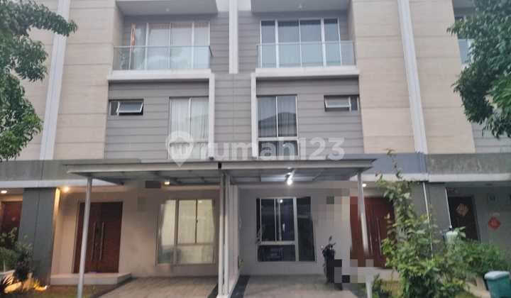 Rumah Uk 6x12,5 Golf Island Pik, Pantai Indah Kapuk Siap Ajb