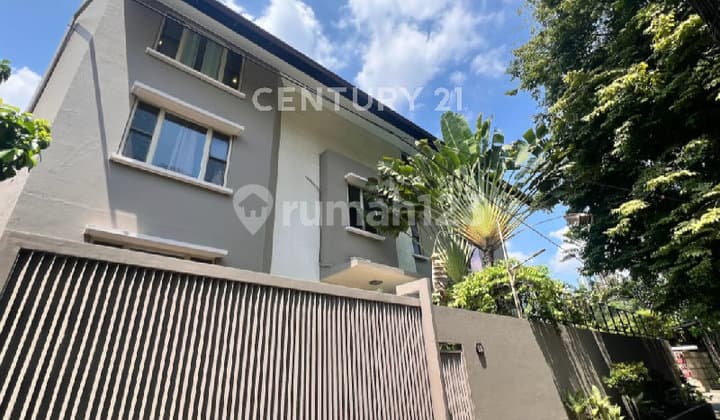 Luxury House in Widya Chandra SCBD Luxury Residence