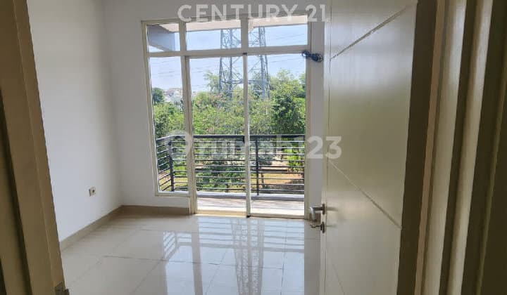 House for Sale — Suitable for Business & Office in PIK 1