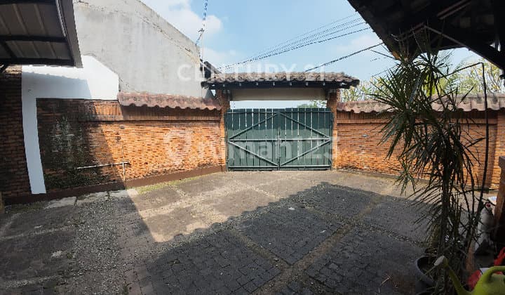 Rumah Strategis Cocok untuk Usaha Pinggir Jalan Raya Tol Andara