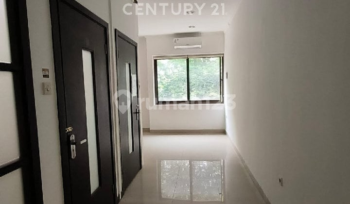 Dijual Ruko Rapi Depan Jalan Raya Kelapa Gading