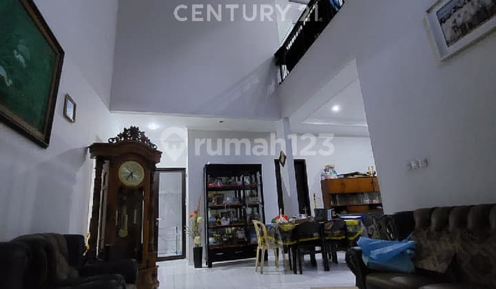 Rumah 2 Lantai Hook Siap Huni Kelapa Gading Timur LT 169M² SHM