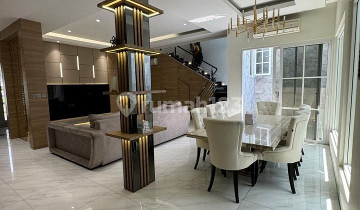 Dijual Rumah Furnish View Pool Cluster Aquamarine Phg Gading Serpong