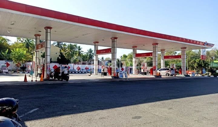 Spbu Strategis Di Jalan Utama Provinsi Kulon Progo Yogyakarta