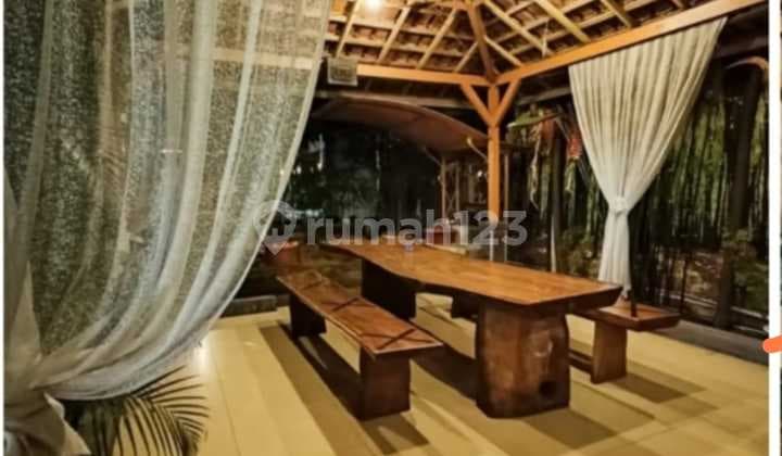 Ruang Usaha Resto Siap Pakai Bagus Dan Strategis di Manahan