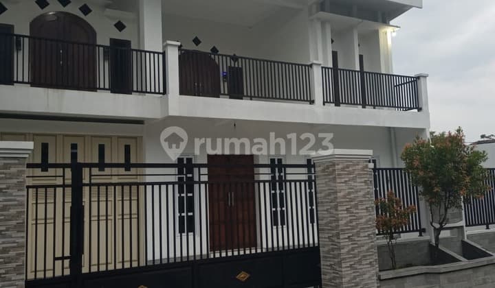 Rumah Mewah Bagus Siap Huni di Karanganyar Solo