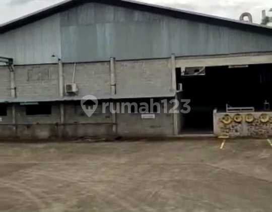 Former Spacious Factory Ready for Business in Batang