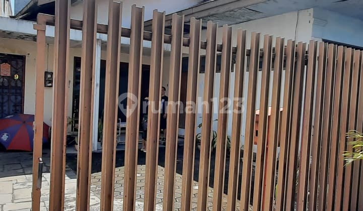 Rumah Strategis Di Jalan Besar Cocok Untuk Perkantoran Di A. Yani Kudus