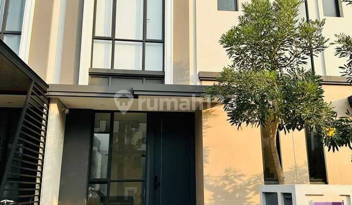 Rumah 2 Lantai Semi Furnished Siap Huni di Cluster Sentarum Jgc Jakarta Timur