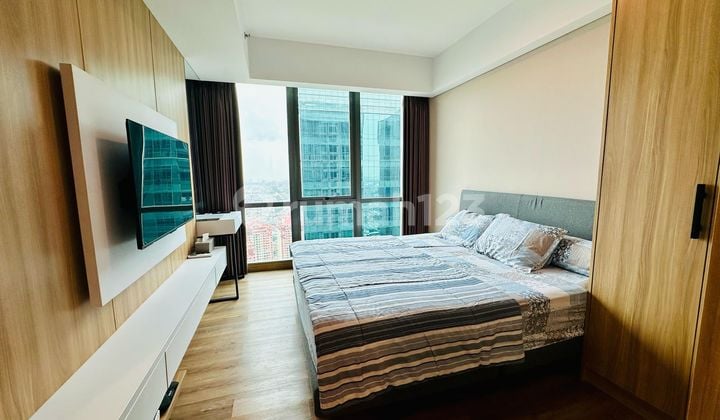 Apartemen 2+1 BR Full Furnish - Holland Village, Jakarta Pusat | Lantai 52 View City & Sea