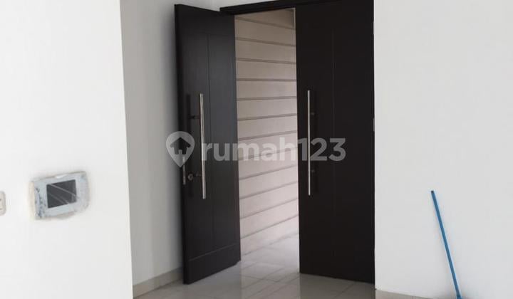 Disewa Rumah Palm Spring Bagus Siap Huni di JGC Cakung Jakarta Timur