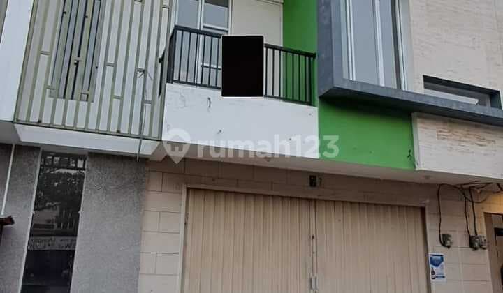 Ruko Komersial 2 Tingkat di Cluster Green Ara, Harapan Indah Bekasi