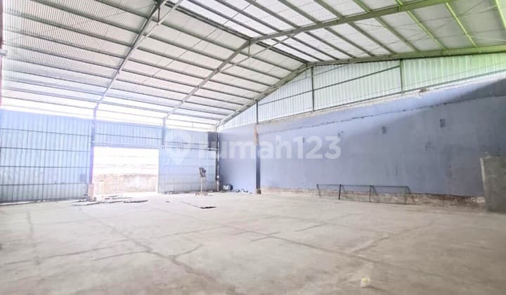 Gudang Bagus Untuk Industri Ringan di Daan Mogot Jakarta Barat
