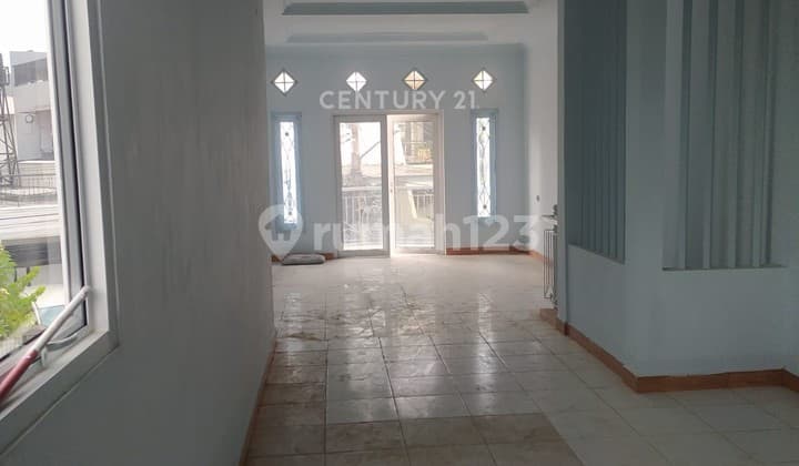 Strategic Commercial Location: 2-Story House in Kelapa Gading