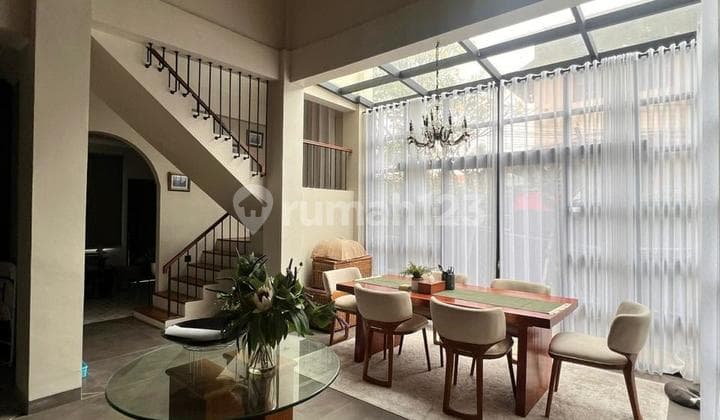 House with Interesting Interior in Poncol Cirendeu Area