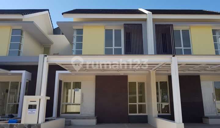 DIJUAL Rumah 2 lantai Cluster Samatha SA Harapan Indah Bekasi.