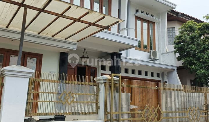 Disewakan Rumah 2 Lantai Luas Di Rawamangun