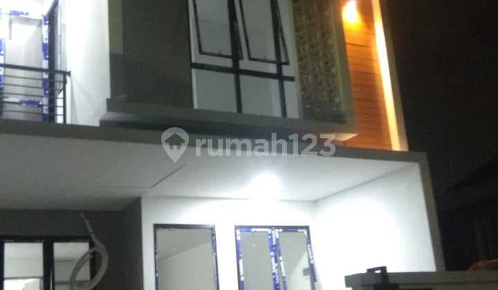 Dijual Rumah Baru Dalam Komplek Tenang di Pondok Bambu Jakarta Timur