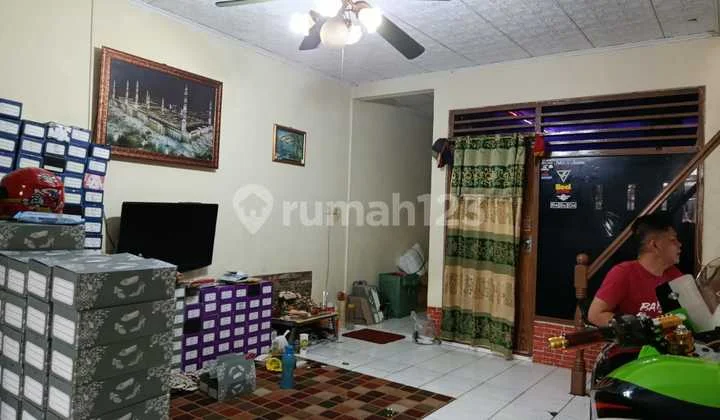 Dijual Rumah Murah Akses Mobil di Luas 2 Lantai di Kelurahan Sumur Batu di Serdang - Kemayoran