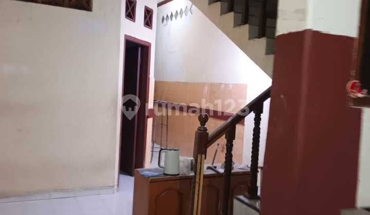 For Rent House in Johar Baru Central Jakarta