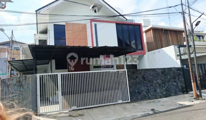 Disewakan Rumah di Tebet Timur Jakarta Selatan
