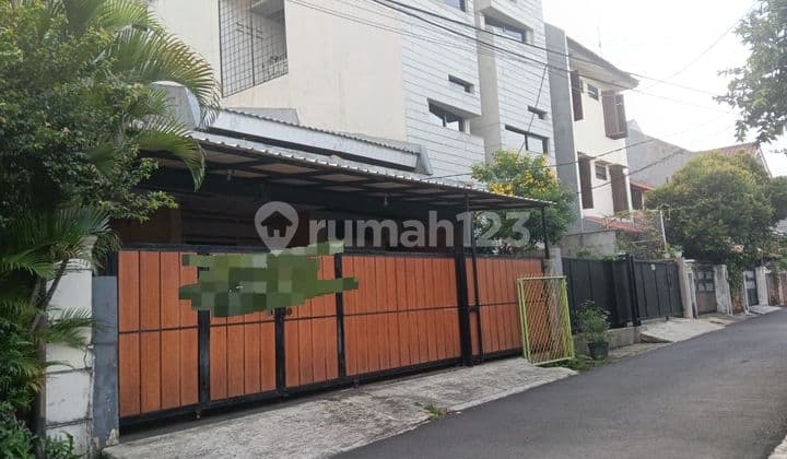 For Rent House Suitable for Office in East Tebet Strategic Location, Easy Access & Comfortable Environment