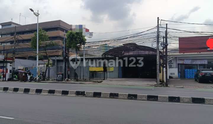 For Rent Commercial Building Near Pgc Suitable for Commercial Use