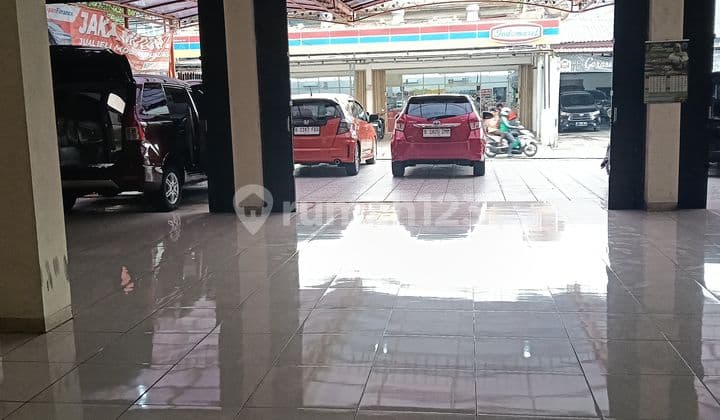Disewakan Ruko 2 Lantai Siap Huni Ex Showroom di Duren Sawit Jakarta Timur