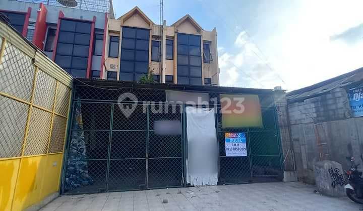 Attached Shophouse on Sangiang Main Road, Tangerang